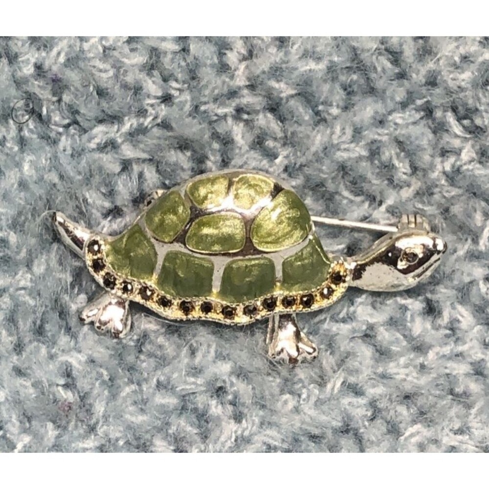 Silver Tone Turtle Brooch Glossy Green Enameled Shell Dark Rhinestone Accents